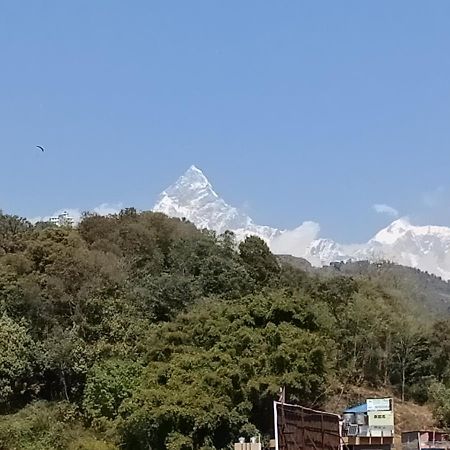 Hotel Nana Pokhara Extérieur photo