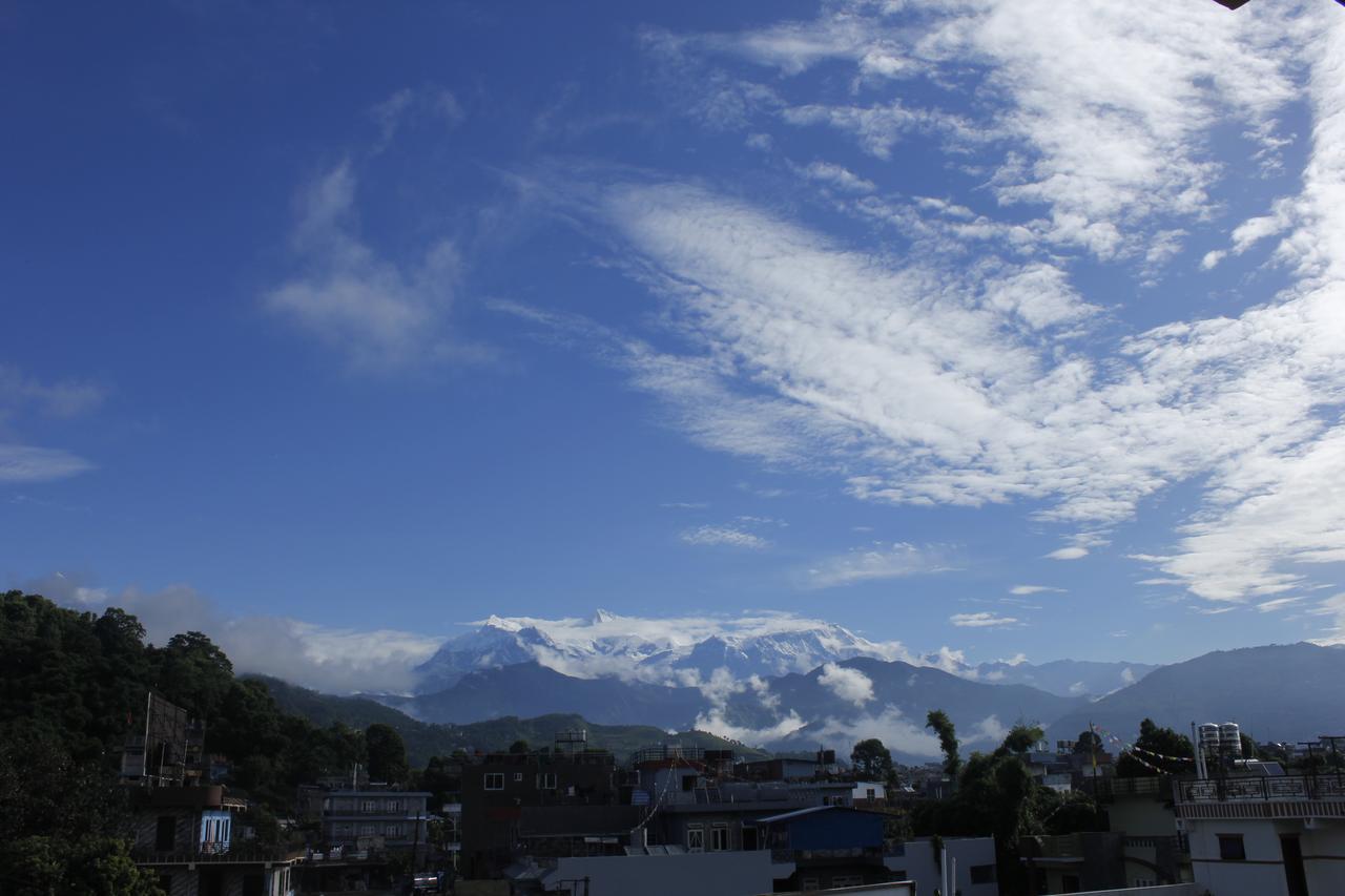 Hotel Nana Pokhara Extérieur photo