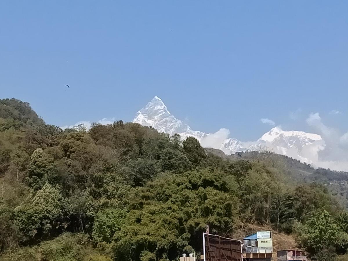 Hotel Nana Pokhara Extérieur photo